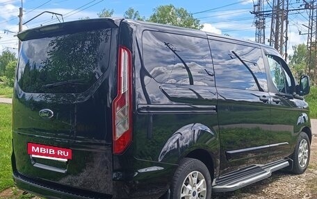 Ford Tourneo Custom I рестайлинг, 2021 год, 3 580 000 рублей, 7 фотография