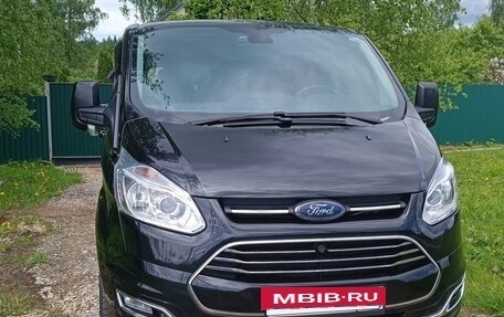 Ford Tourneo Custom I рестайлинг, 2021 год, 3 580 000 рублей, 4 фотография