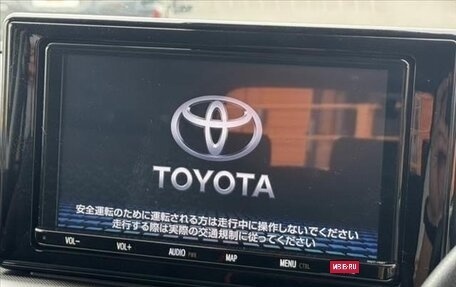 Toyota Raize I, 2021 год, 1 190 000 рублей, 18 фотография