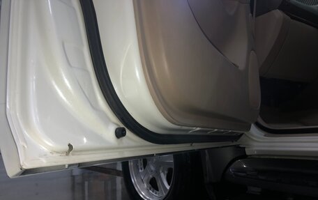 Toyota Land Cruiser Prado 120 рестайлинг, 2005 год, 2 080 000 рублей, 17 фотография