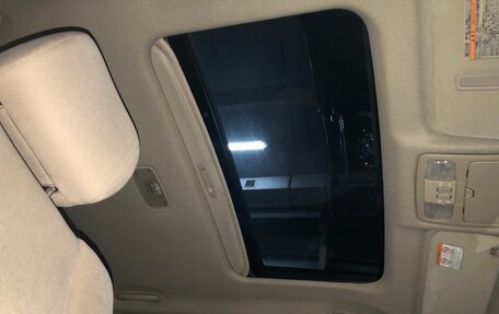Toyota Land Cruiser Prado 120 рестайлинг, 2005 год, 2 080 000 рублей, 27 фотография