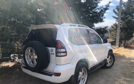 Toyota Land Cruiser Prado 120 рестайлинг, 2005 год, 2 080 000 рублей, 36 фотография