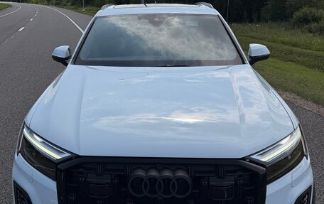 Audi Q7, 2024 год, 8 450 000 рублей, 12 фотография
