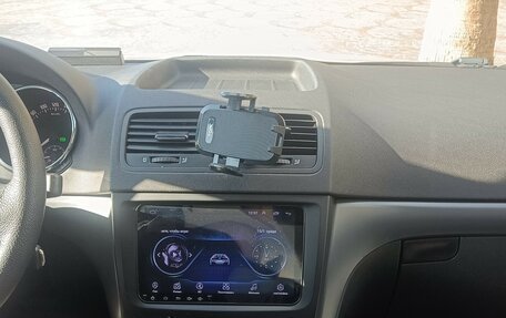 Skoda Yeti I рестайлинг, 2013 год, 950 000 рублей, 2 фотография