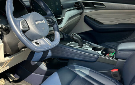 Haval F7x I, 2022 год, 2 280 000 рублей, 9 фотография
