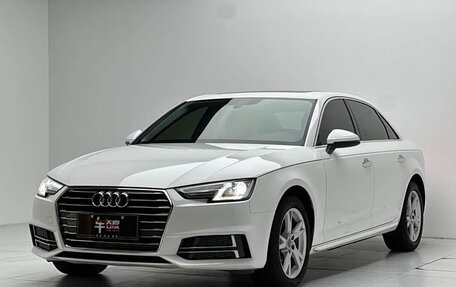 Audi A4, 2019 год, 1 930 000 рублей, 3 фотография