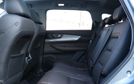 Chery Tiggo 8 Pro, 2021 год, 1 700 000 рублей, 11 фотография