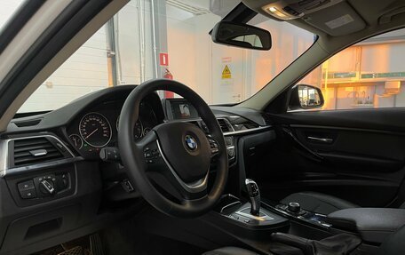BMW 3 серия, 2017 год, 2 100 000 рублей, 7 фотография