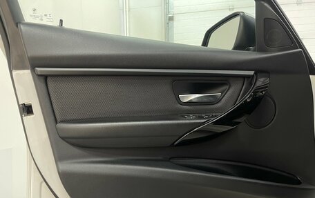 BMW 3 серия, 2017 год, 2 100 000 рублей, 17 фотография