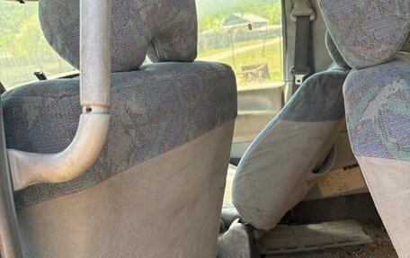 Mitsubishi Delica IV, 1998 год, 215 000 рублей, 8 фотография
