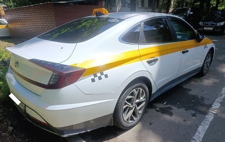 Hyundai Sonata VIII, 2021 год, 1 330 000 рублей, 2 фотография