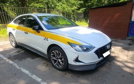 Hyundai Sonata VIII, 2021 год, 1 330 000 рублей, 1 фотография