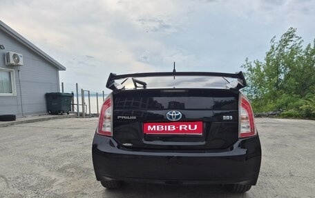 Toyota Prius, 2014 год, 1 080 000 рублей, 3 фотография