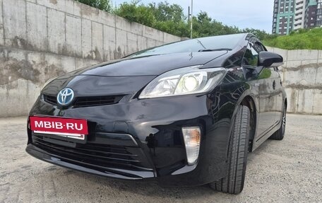 Toyota Prius, 2014 год, 1 080 000 рублей, 9 фотография