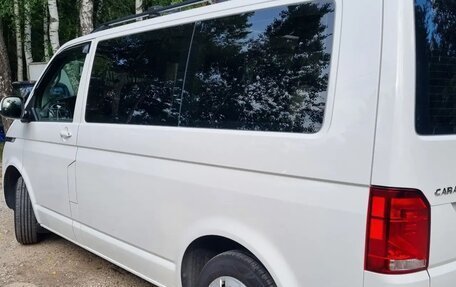 Volkswagen Caravelle T6 рестайлинг, 2020 год, 4 100 000 рублей, 4 фотография