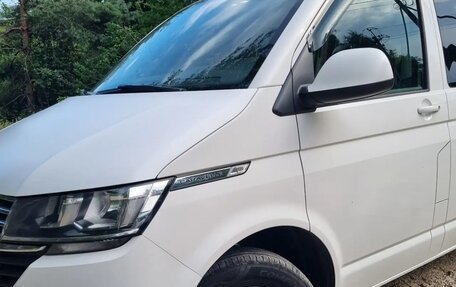 Volkswagen Caravelle T6 рестайлинг, 2020 год, 4 100 000 рублей, 3 фотография