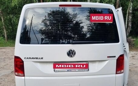 Volkswagen Caravelle T6 рестайлинг, 2020 год, 4 100 000 рублей, 6 фотография