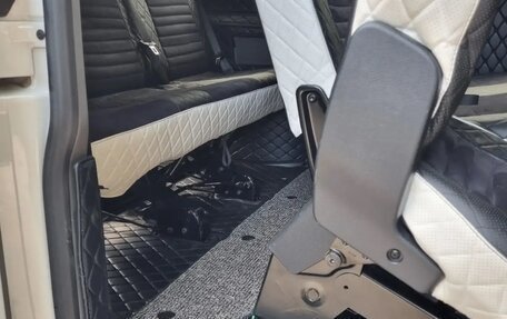 Volkswagen Caravelle T6 рестайлинг, 2020 год, 4 100 000 рублей, 15 фотография