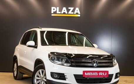 Volkswagen Tiguan I, 2013 год, 999 000 рублей, 2 фотография