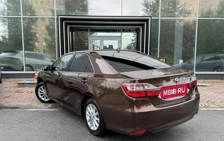 Toyota Camry, 2018 год, 2 225 000 рублей, 8 фотография