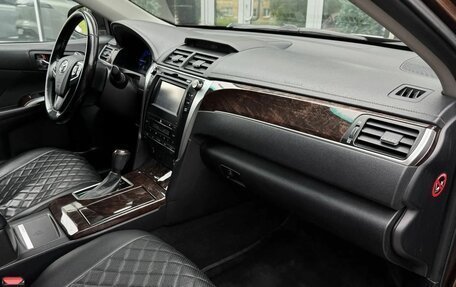 Toyota Camry, 2018 год, 2 225 000 рублей, 23 фотография