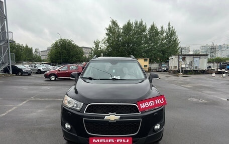 Chevrolet Captiva I, 2013 год, 1 049 000 рублей, 2 фотография