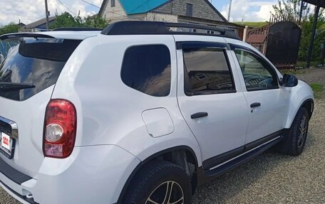 Renault Duster I рестайлинг, 2015 год, 1 200 000 рублей, 2 фотография
