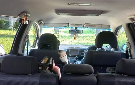 Toyota Wish II, 2003 год, 720 000 рублей, 9 фотография