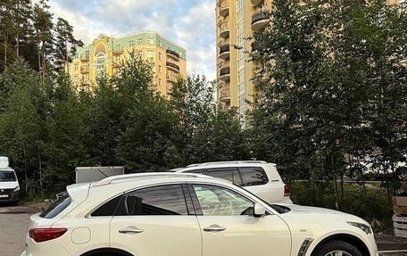 Infiniti QX70, 2013 год, 1 580 000 рублей, 2 фотография