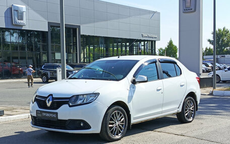 Renault Logan II, 2018 год, 697 000 рублей, 1 фотография
