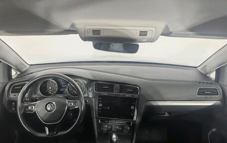 Volkswagen Golf VII, 2018 год, 1 519 000 рублей, 10 фотография