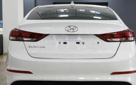 Hyundai Elantra VI рестайлинг, 2017 год, 1 410 000 рублей, 6 фотография
