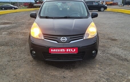 Nissan Note II рестайлинг, 2011 год, 895 000 рублей, 2 фотография