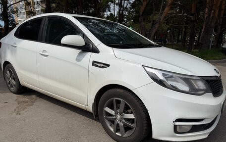 KIA Rio III рестайлинг, 2016 год, 950 000 рублей, 4 фотография