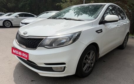 KIA Rio III рестайлинг, 2016 год, 950 000 рублей, 3 фотография