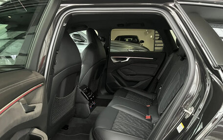 Audi A6, 2025 год, 12 100 000 рублей, 2 фотография