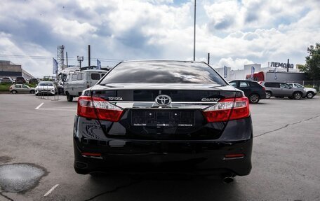 Toyota Camry, 2012 год, 1 500 000 рублей, 8 фотография