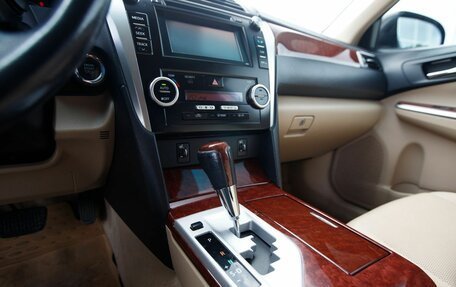 Toyota Camry, 2012 год, 1 500 000 рублей, 15 фотография