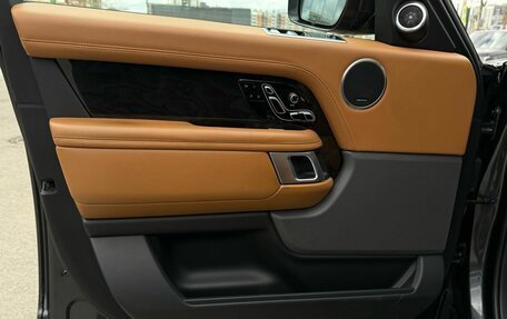 Land Rover Range Rover IV рестайлинг, 2020 год, 9 650 000 рублей, 12 фотография