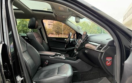 Mercedes-Benz GLS, 2018 год, 4 590 000 рублей, 27 фотография