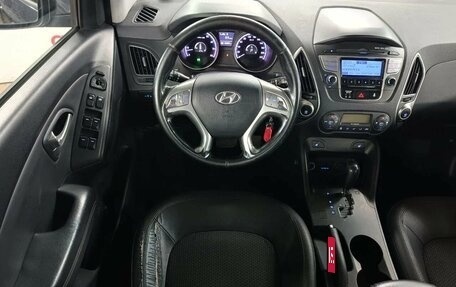 Hyundai ix35 I рестайлинг, 2010 год, 1 099 000 рублей, 11 фотография