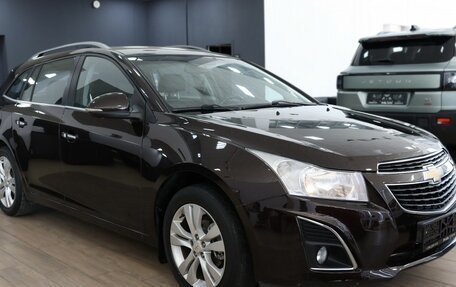 Chevrolet Cruze II, 2015 год, 1 540 000 рублей, 2 фотография