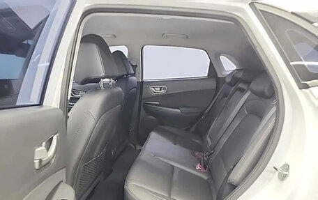 Hyundai Kona I, 2020 год, 2 110 000 рублей, 8 фотография