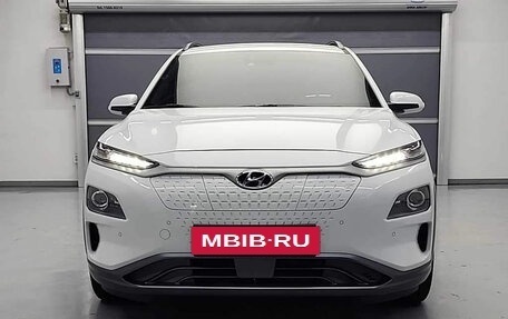 Hyundai Kona I, 2020 год, 2 110 000 рублей, 2 фотография