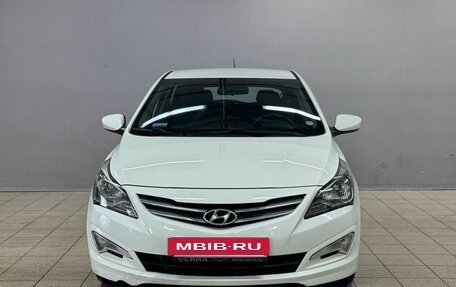 Hyundai Solaris II рестайлинг, 2015 год, 990 000 рублей, 2 фотография