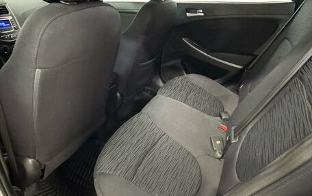 Hyundai Solaris II рестайлинг, 2015 год, 990 000 рублей, 14 фотография