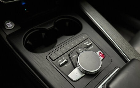 Audi A4, 2019 год, 3 290 000 рублей, 17 фотография