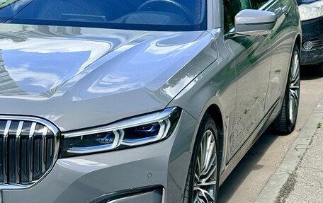 BMW 7 серия, 2022 год, 7 888 000 рублей, 9 фотография