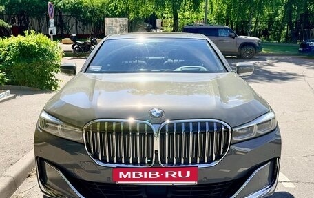 BMW 7 серия, 2022 год, 7 888 000 рублей, 2 фотография