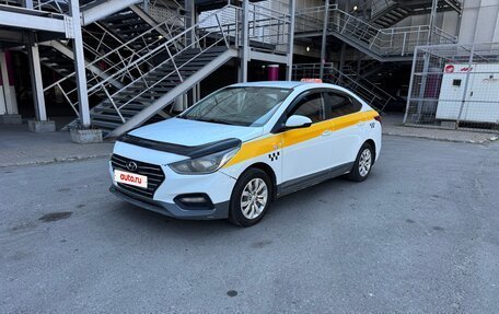 Hyundai Solaris II рестайлинг, 2017 год, 560 000 рублей, 10 фотография